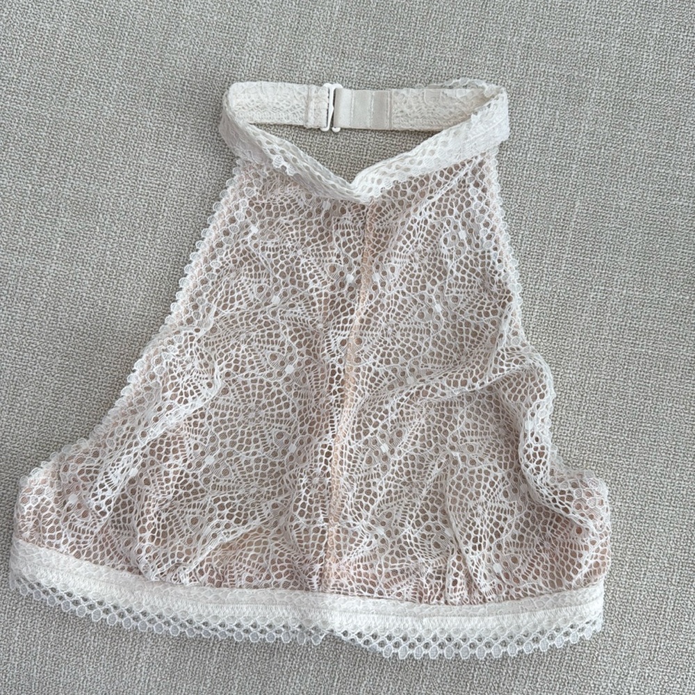 Victorias Secret Underwire Lace Halter